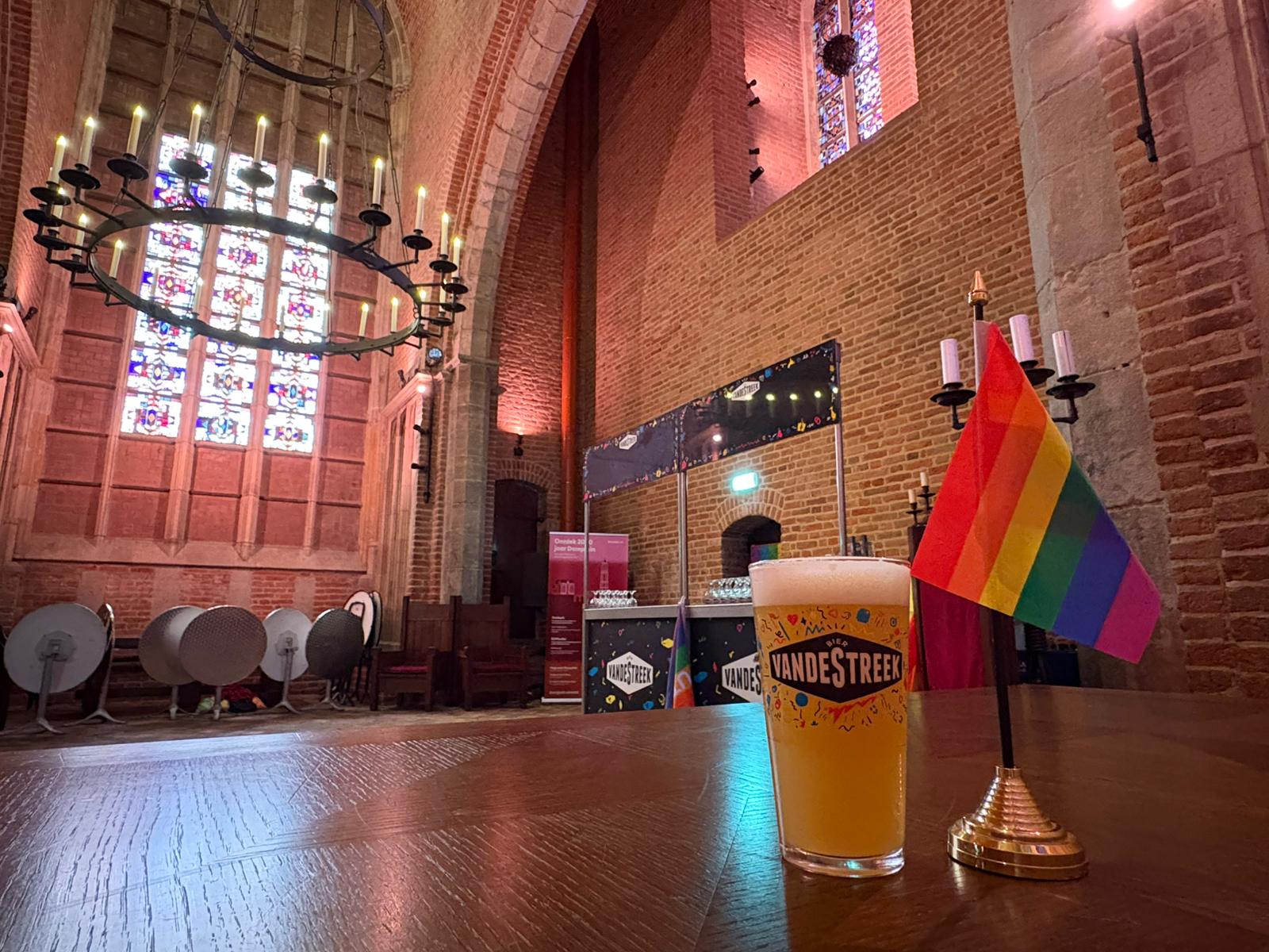 Utrecht Pride Café in de domtoren deze week!