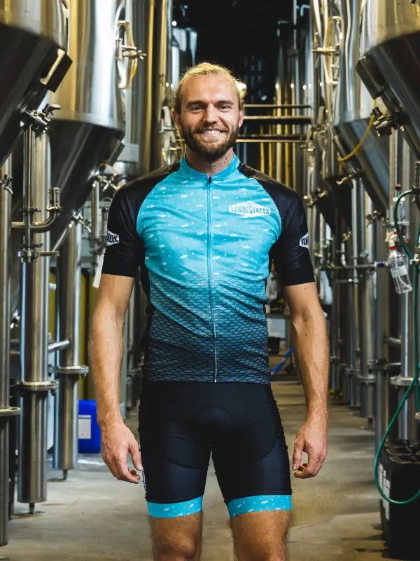 Cycling suit
